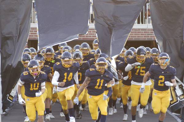 Sterling dominates Chicago Urban Prep in home win
