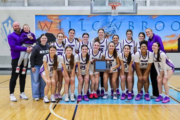 Downers Grove North routs Downers Grove South to WSC crossover title: Tuesday’s Suburban Life sports roundup