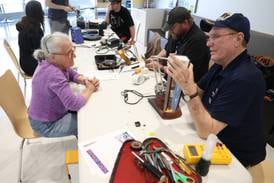 Joliet Junior College seeks volunteer fixers for Repair Cafe event
