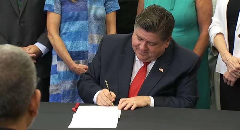 Gov. JB Pritzker signs a bill to pause then further regulate carbon capture technology in Illinois