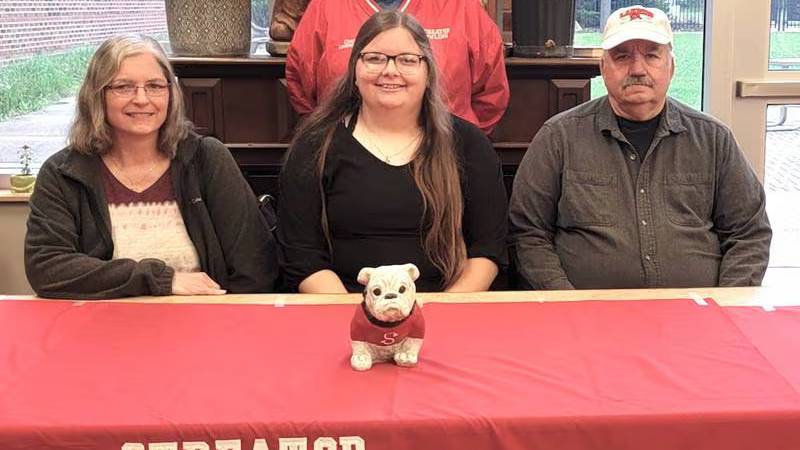 Streator’s Lyla Gengler signs on to bowl for Mount Mercy