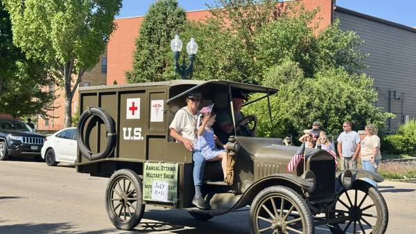 Photos: Ottawa honors fallen with Memorial Day parade