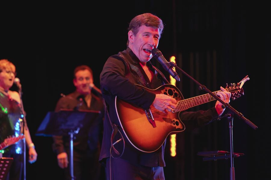 Denny Svehla’s ‘A Neil Diamond Story’ coming to Raue Center May 18