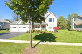 West Chicago: Single-family home goes for $702,000