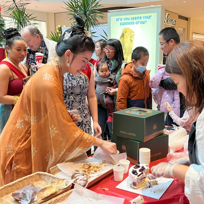 Hawthorn, a super-regional shopping center in Vernon Hills, will welcome the Year of the Dragon with a spectacular Lunar New Year celebration from noon to 2 p.m. Feb. 10 in the lower-level H&M Court.