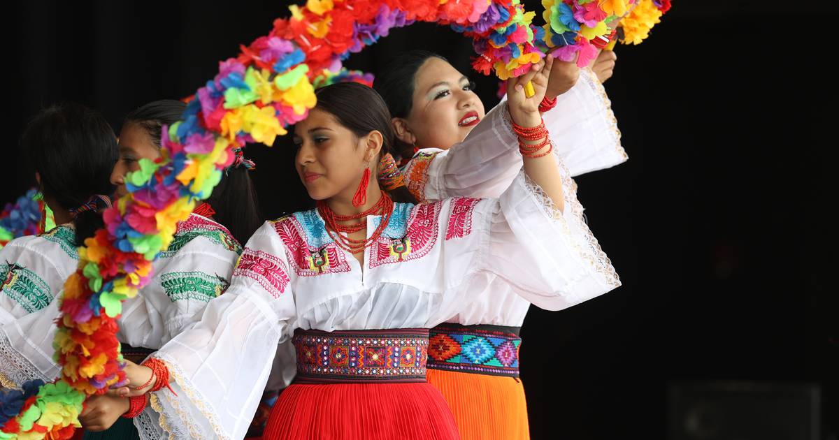 Photos Bolingbrook's Annual International Festival Shaw Local