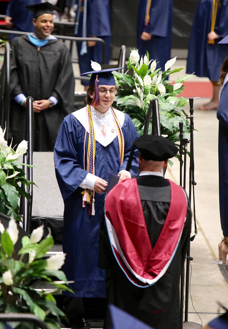 Photos Oswego High School Graduation Shaw Local