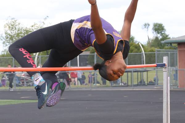 Mendota’s Mariyah Elam, Morris’s Ava Conley heading to state in trio of events from 2A sectional