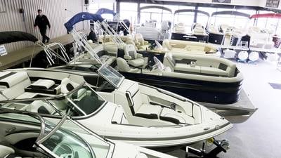 Chain O’ Lakes boat dealers see high demand, short supply as pandemic purchases continue