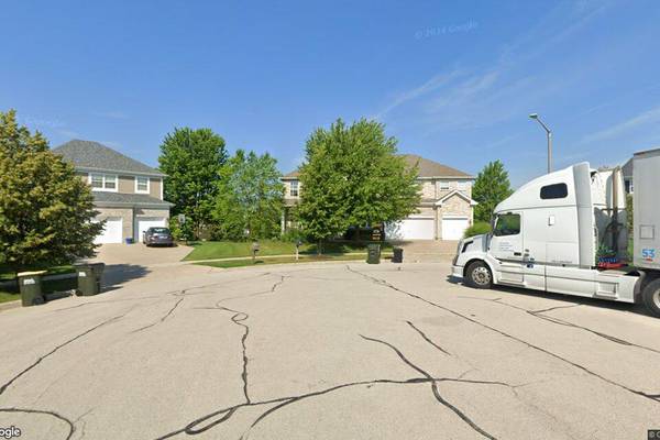 Single-family home sells for $707,500 in Lake In The Hills