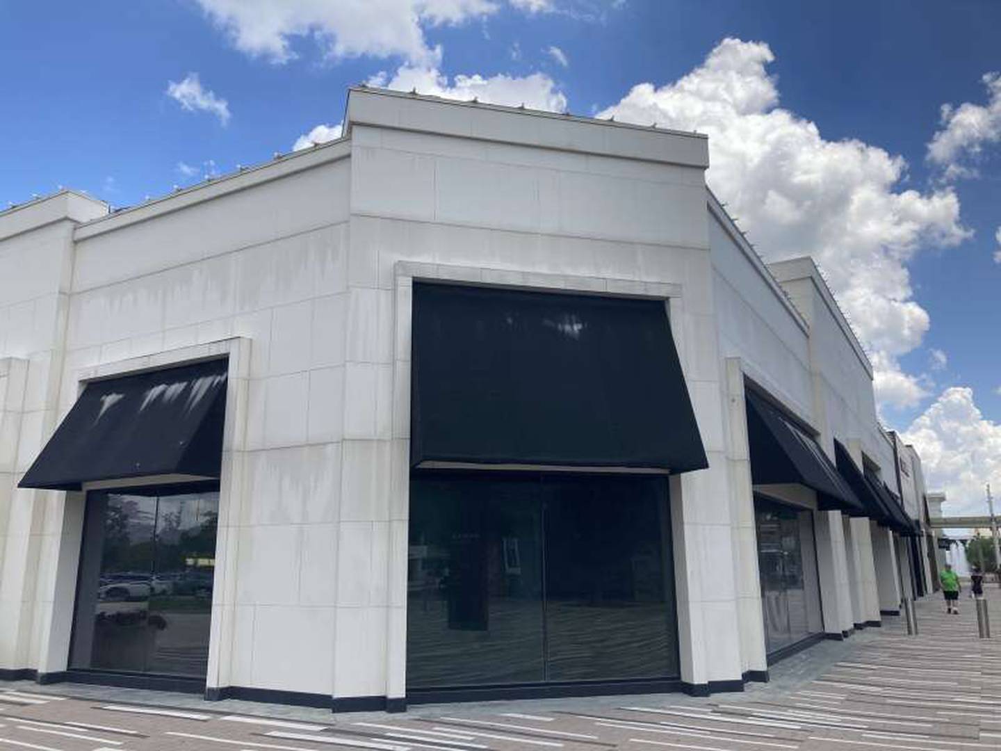 The Purple Pig is slated to open later this year at 15 Oakbrook Center, Oak Brook, in the space formerly held by the Mitchell Gold & Bob Williams furniture showroom.