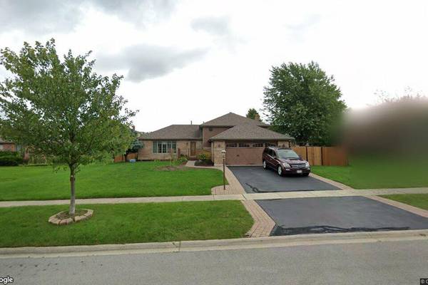 Three-bedroom home in Frankfort goes for $425,000