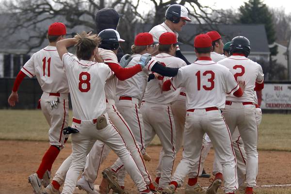 Joey Lengle’s walk-off walk lifts Huntley past Fremd in 9 innings
