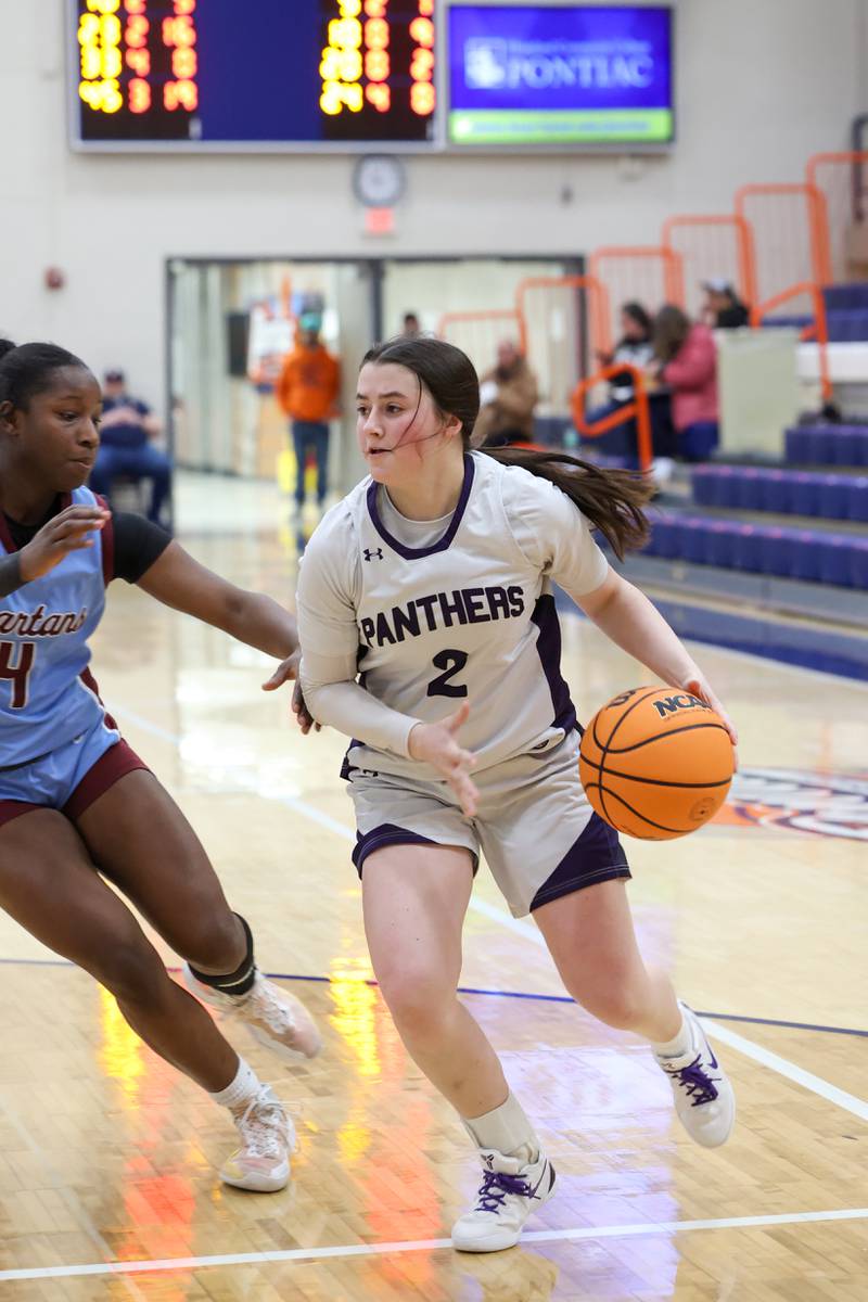 Manteno’s Lila Prindeville drives to the lane during the Panthers’ 44-23 victory over St. Joseph-Ogden in the IHSA Class 2A Pontiac Sectional semifinal on Tuesday, Feb. 24, 2026, at Pontiac Township High School.