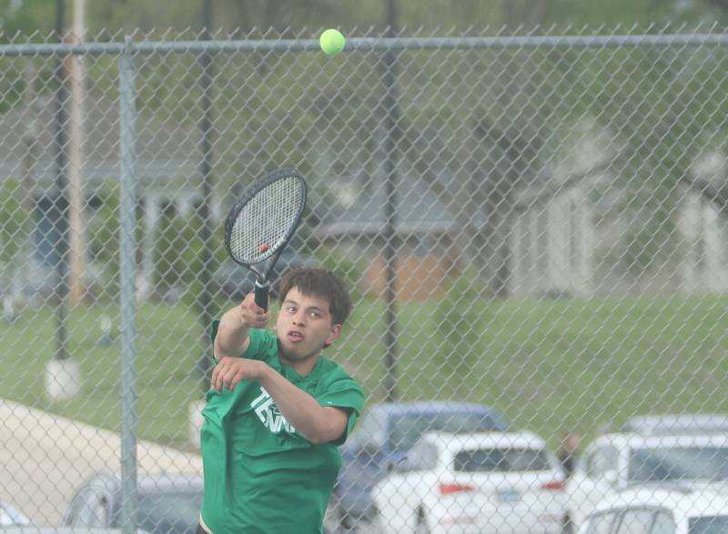 L-P's Erick Sotelo serves the ball on Tuesday, April 21, 2026 in the Henderson-Guenther Tennis Facility at Ottawa High School.