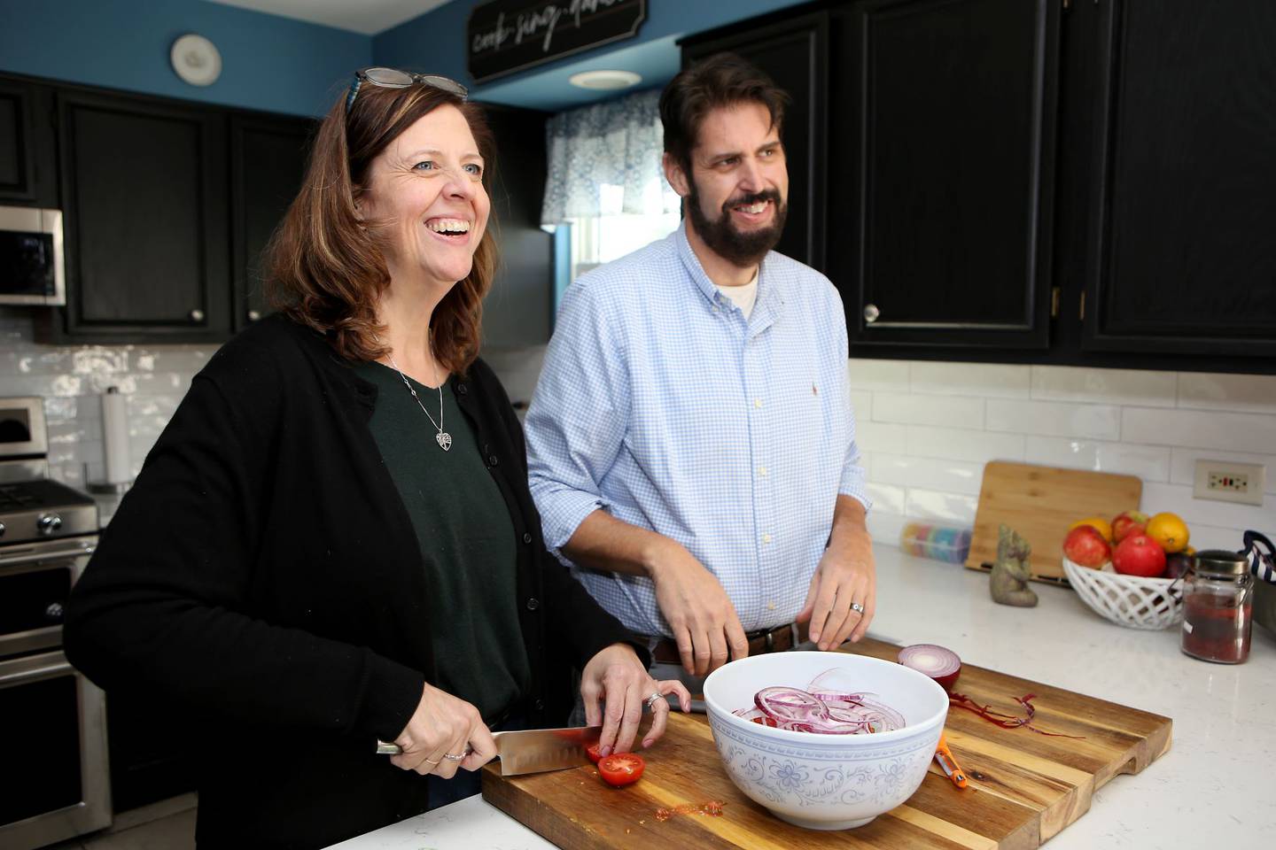 Susanna and James Ellexson of Bolingbrook both underwent weight-loss surgery hours apart on the same day in 2020, by the same surgeon at Silver Cross Hospital in New Lenox. Together have lost more than 350 pounds.