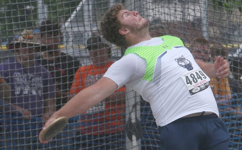 Oswego's Zac Morrisroe throws discus durinsg the IHSA Class 3A Boys Track & Field State Finals on Saturday, May 31, 2025 at Eastern Illinois University in Charleston.