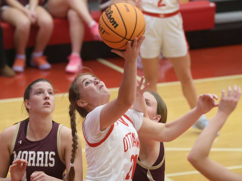 Ottawa shoots its way past Morris 57-48 to get even in I-8 Conference