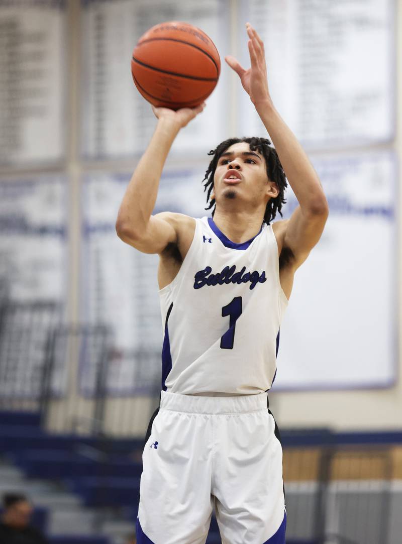 Riverside Brookfield's William Gonzalez (1) takes a free throw during the boys varsity basketball game between IC Catholic Prep and Riverside Brookfield in Riverside on Tuesday, Jan. 24, 2023.