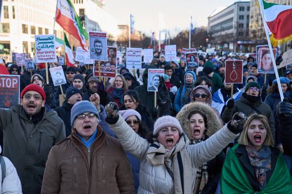 Trump says Iran wants to negotiate as the death toll in protests rises to at least 544