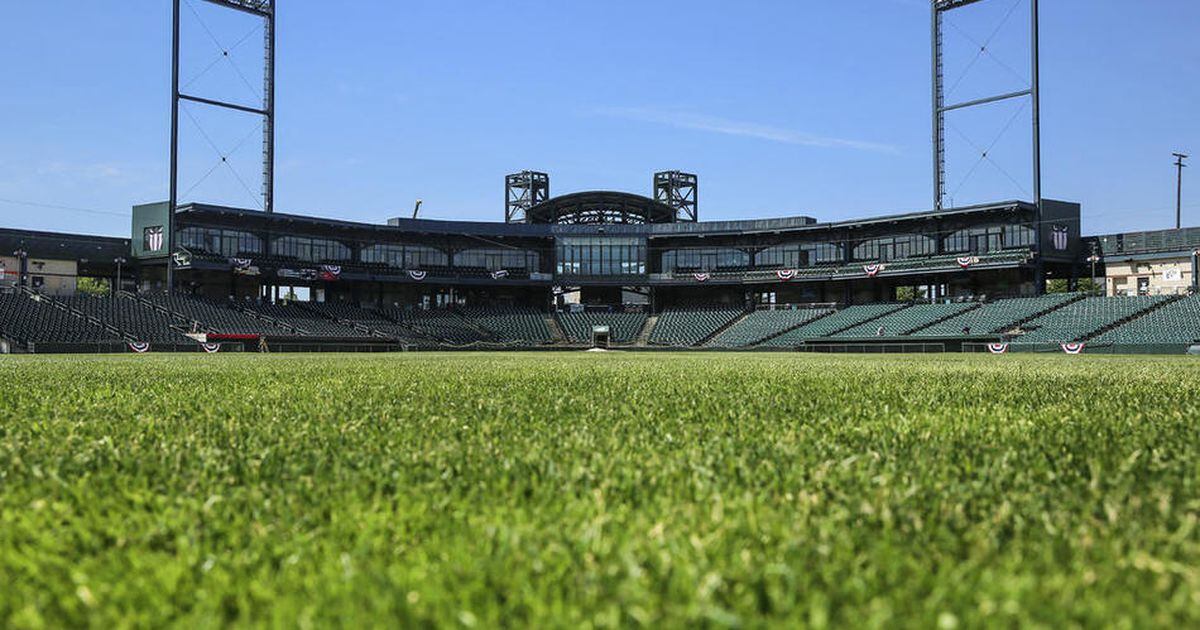 Joliet Slammers open season while getting ready for new turf in 2018