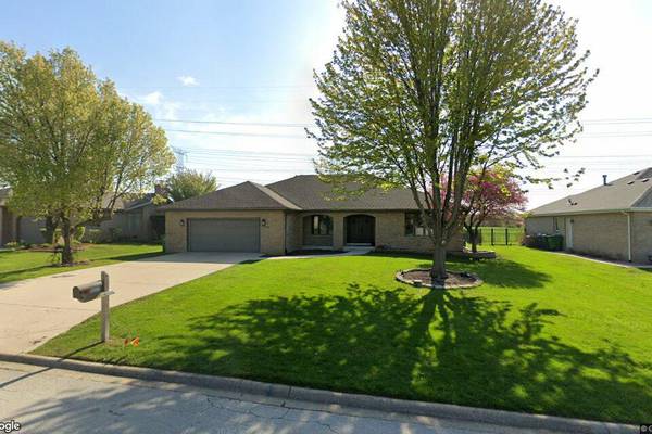 Sale closed in Homer Glen: $620,000 for a single-family home