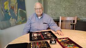 Geneva man’s 1,500 fountain pens leads to Chicago Pen Show