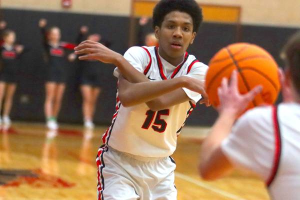 Isaac Muze, Huntley rally past Hampshire