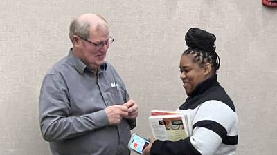 DeKalb County Board GOP member to resign