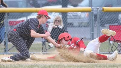 Jack Curran’s 2-run double the spark as Hall pulls away from Streator 8-1