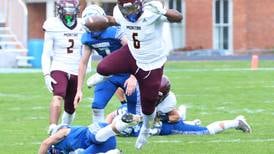 Suburban Life football notes: Jeremiah Peterson’s move to running back helps spark Montini’s semifinal run
