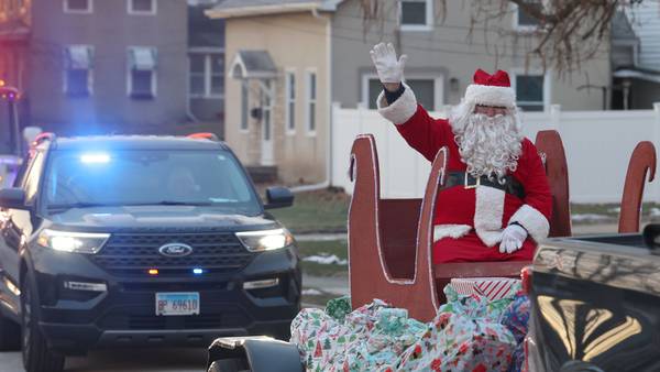 Photos: Santa delivers gifts to 120 children through Blue and Red Christmas for Kids in Peru
