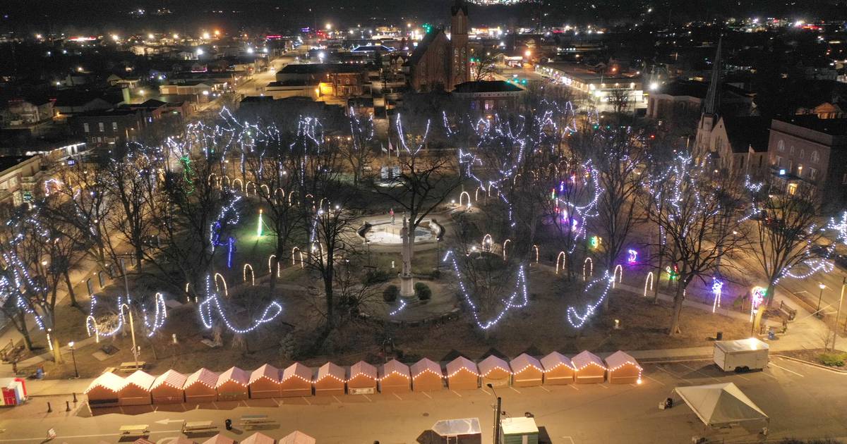 Downtown Ottawa’s Mistletoe, Mulled Wine & Bright Sides Weekend begins Friday