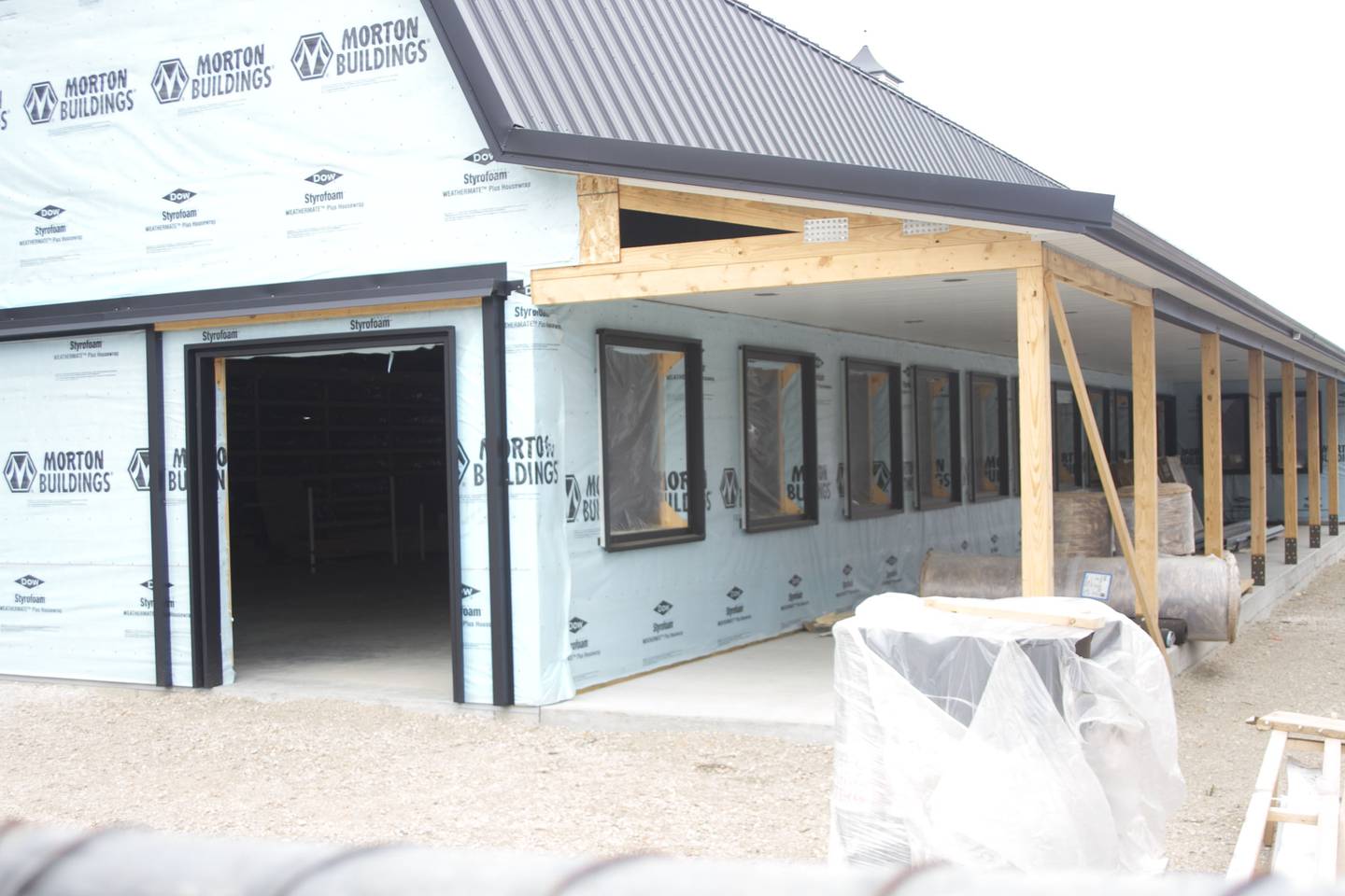 Dairy Barn restaurant developers now eye Nov. 1 opening date in