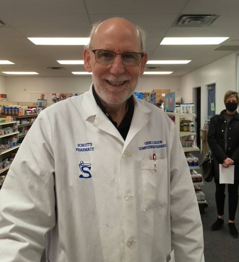 Marseilles pharmacist Gene Carlson will have a retirement party in his honor Sunday, June 5, at the Lions Club.