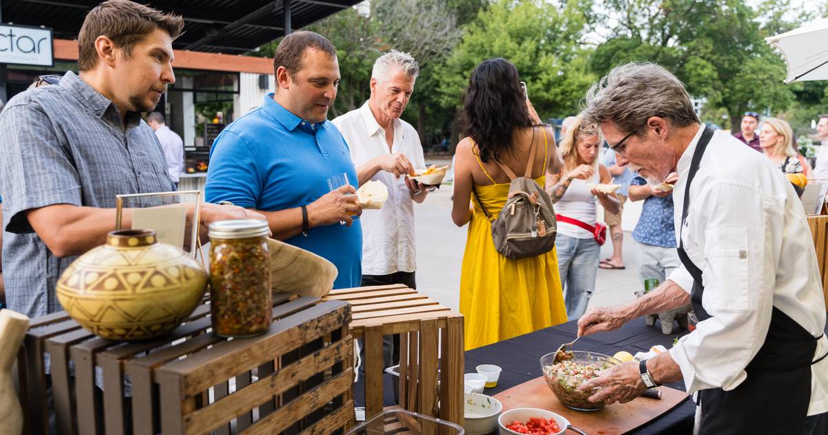 Frontera Farm Dinner, Oktoberfest happening in September at Brookfield Zoo