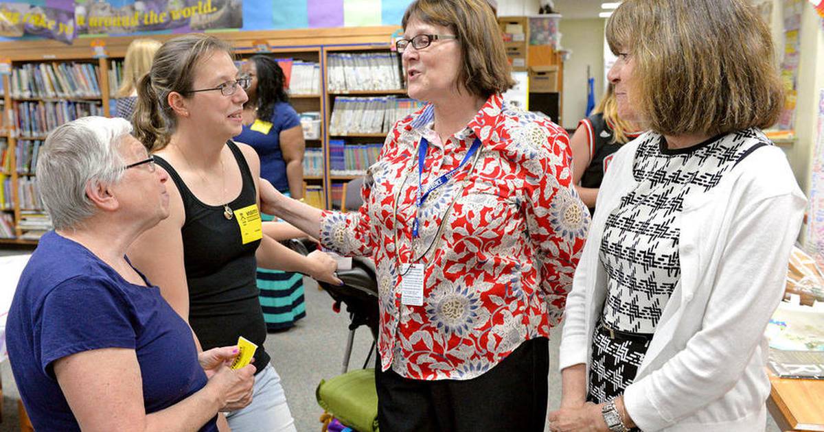 Longtime La Grange School District 102 teachers retire Shaw Local