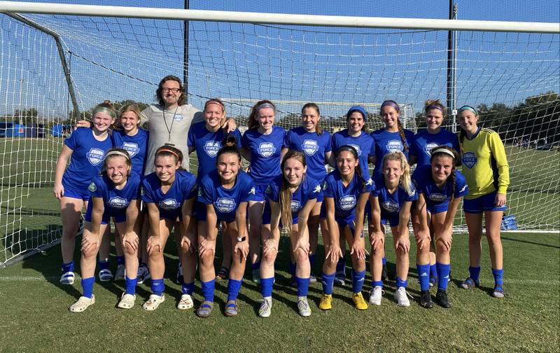 The Crystal Lake Force/FCLC 2003 girls soccer team recently won the Super Y-League Finals in Tampa, Florida. It was the first national title for a Force girls team.
