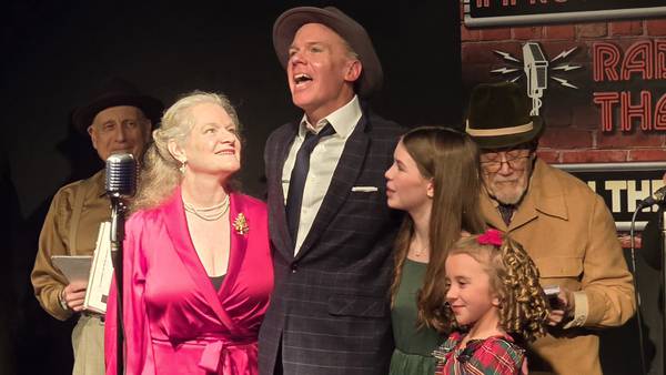 Libertyville theater to host Bedford Falls Christmas