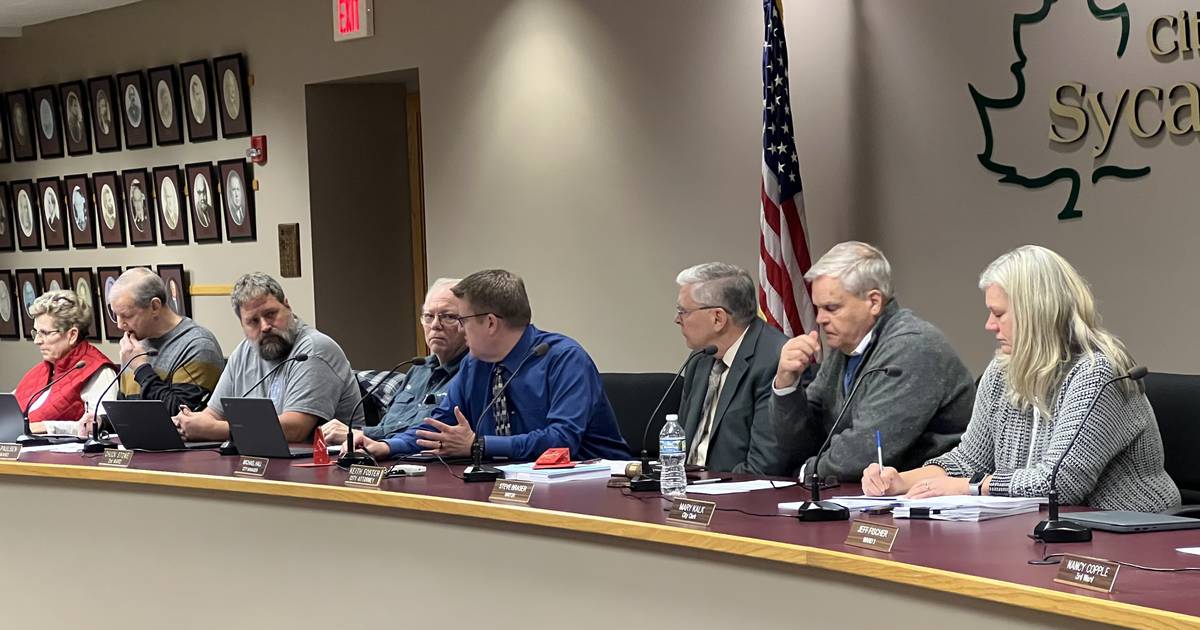 Sycamore lowers property tax levy, plans to add one new employee in