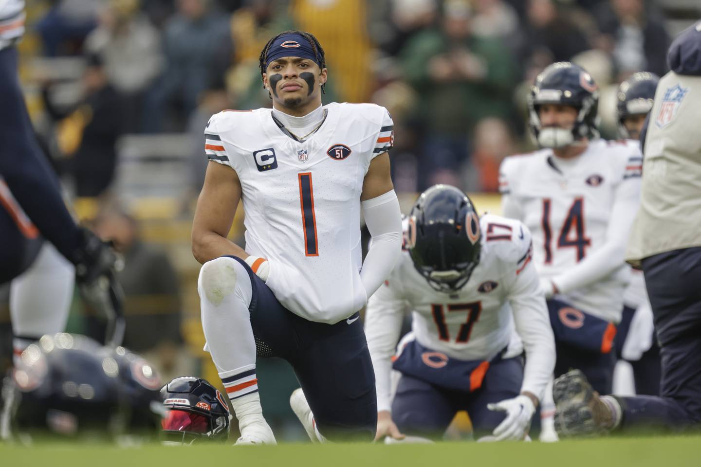 Chicago Bears quarterback Justin Fields warms up before playing the Green Bay Packers, Sunday, Jan. 7, 2024, in Green Bay, Wis.