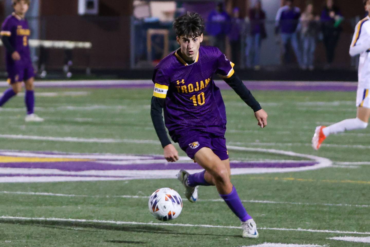 Johan Cortez of Mendota dribbles ball on Saturday, November 2, 2024 at Richard E. Phalen, SR. Field in Mendota.