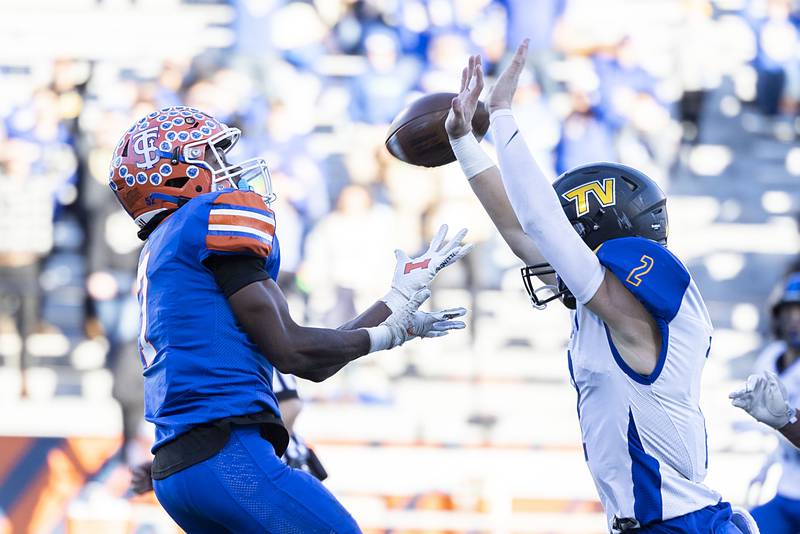 St. Teresa’s Bryce Hendrix makes a deep catch in the fourth quarter that later set up a TD against Tri-Valley in the class 2A IHSA football state championship game Friday, Nov. 25, 2022.