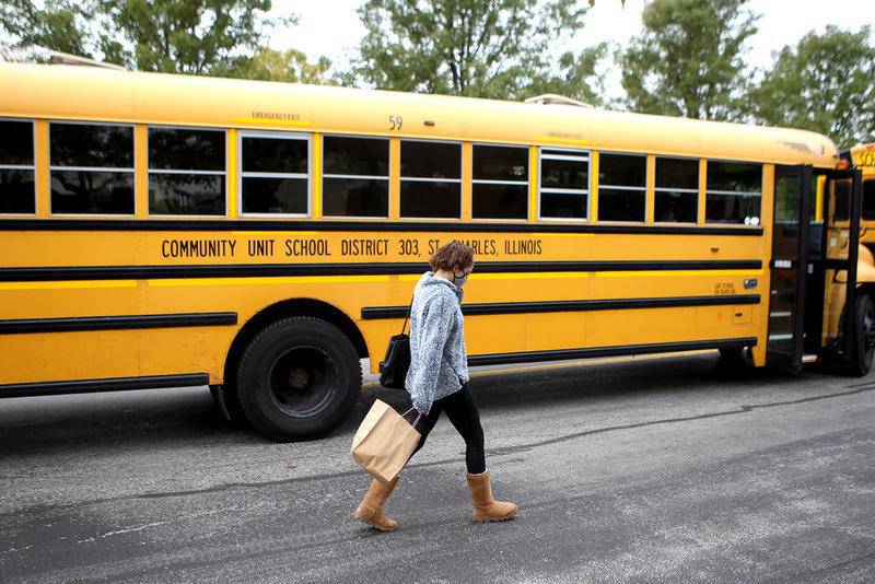 St. Charles School District 303 has determined that it needs to replace seven buses in its fleet at a cost of $605,500.