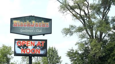 Tie vote kills strip club’s hope for liquor license from Kane County commission
