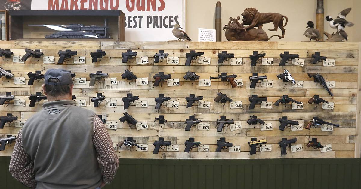 Illinois’ new gun ban challenged in federal court; Marengo Guns among ...