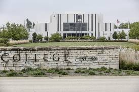 Joliet Junior College trustees keep same chairman, choose two new officers in tense debate