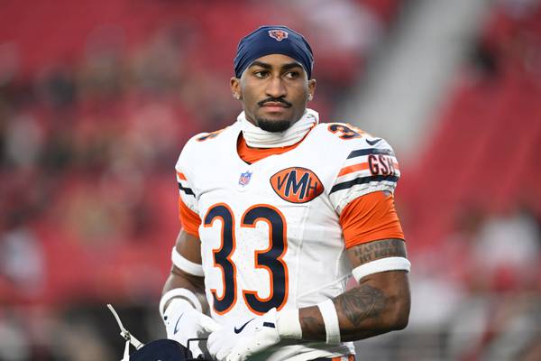 Chicago Bears re-sign cornerback Jaylon Jones to one-year deal