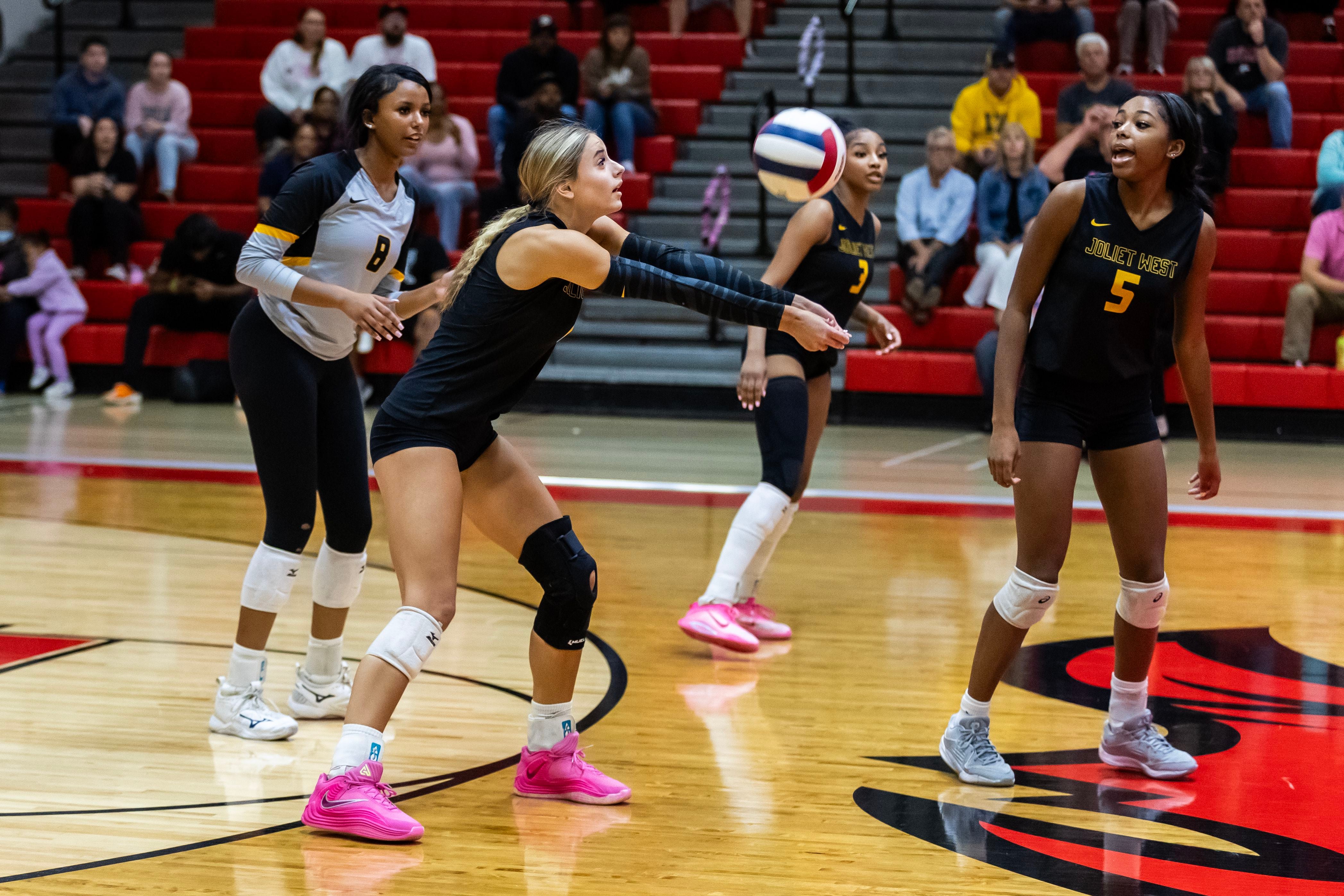 Joliet West comes away with three-set win over Bolingbrook