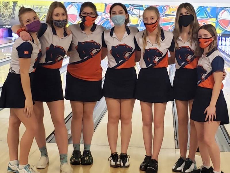 Oswego girls bowling team